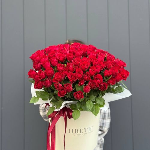 Композиция из 101 красной розы в коробке