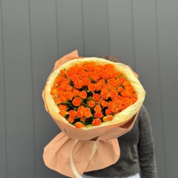 Букет из 35 кустовых роз (40см)