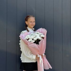 Букет из 5 кустовых хризантем